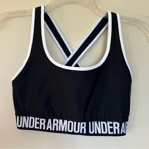 Like New Women’s Under Armour Black Cross Back Compression Sports Bra - Size M
